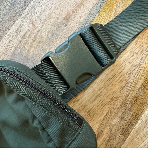 Olive Green Belt Bag - Picture 4 of 6
